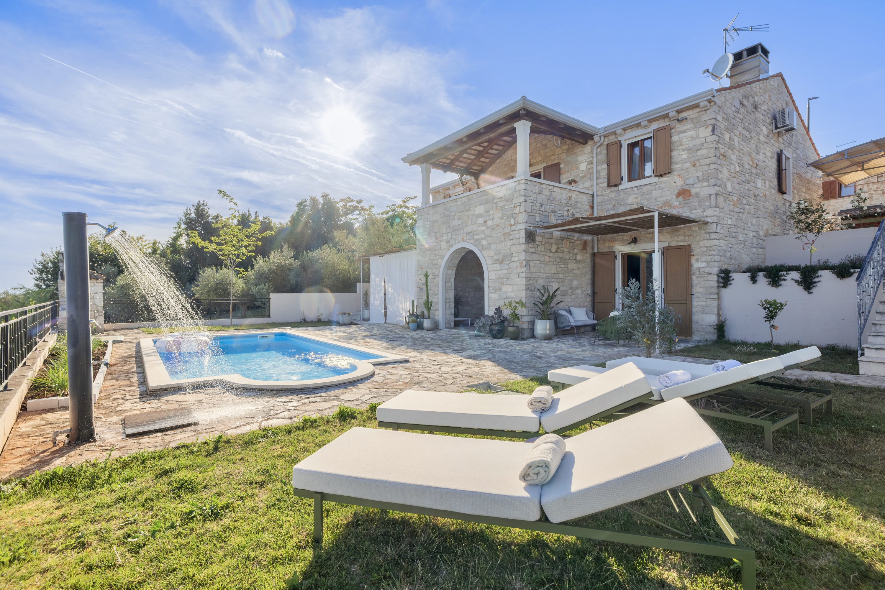 Casa Priani pool
